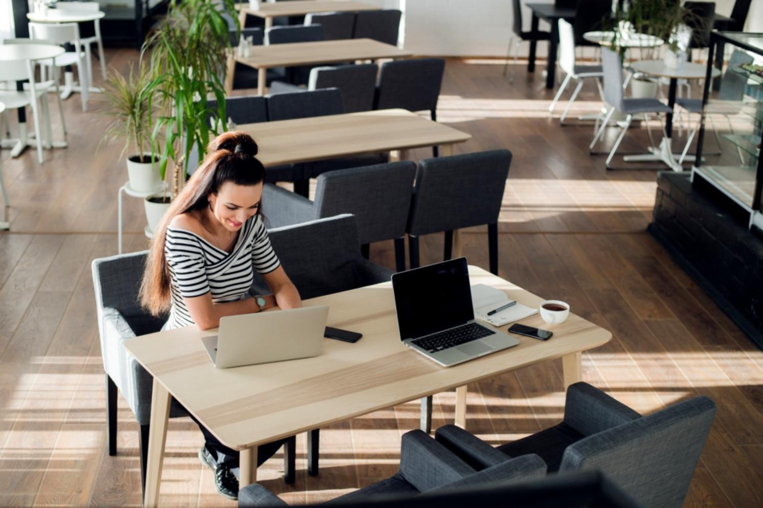 Процес відеозйомки з професійним обладнанням